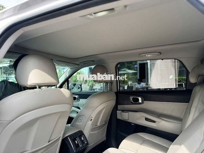 Kia Sorento 2022 Signature 2.2 AT AWD 43000 km