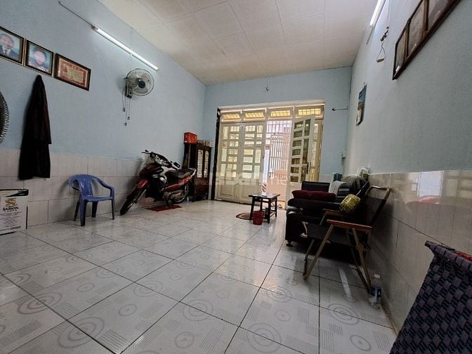 BÁN NHÀ CẤP 4 ĐƯỜNG THÍCH QUÃNG ĐỨC PHÚ NHUẬN