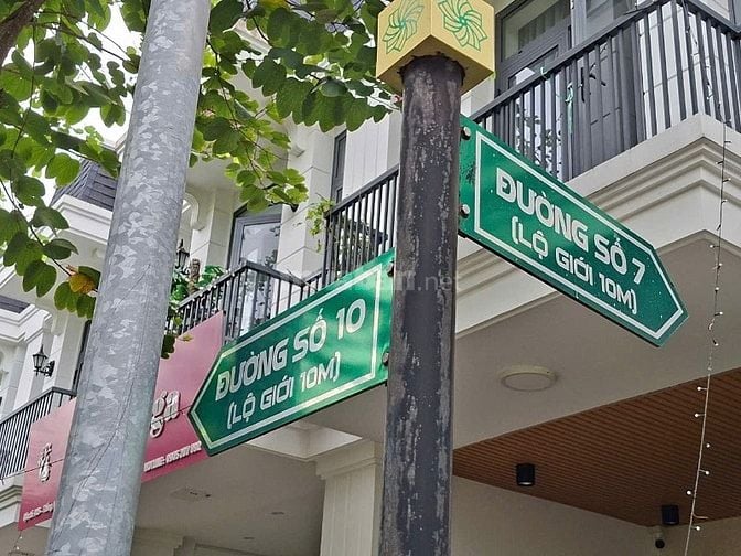 Nền nhà phố khu dân cư thắng lợi chợ gò đen 