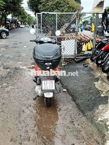 Piaggio Vespa Đỏ Tự động