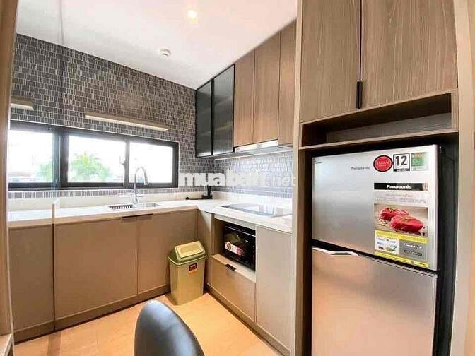 STUDIO BAN CÔNG FULL NỘI THẤT - NGUYỄN HỮU CẢNH