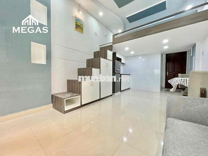 CHO THUÊ CĂN DUPLEX CỬA SỔ, SIÊU RỘNG 42m2 - Ngay CƯ XÁ ĐÔ THÀNH Q3