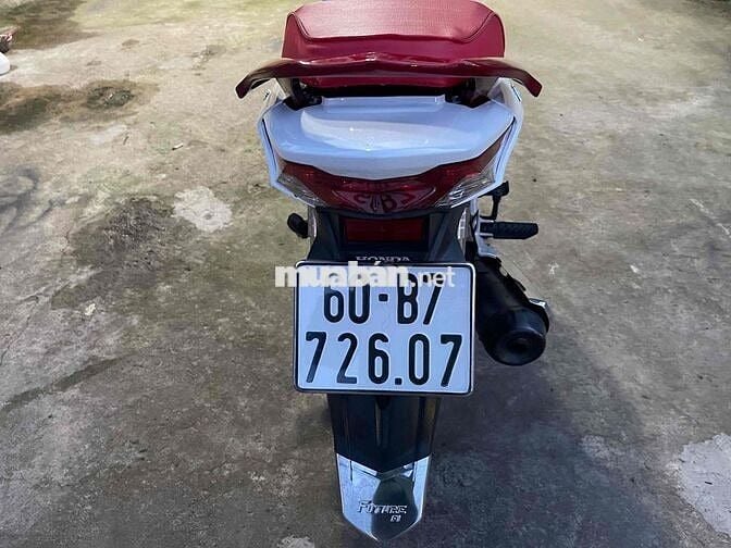 bán future led  mau trang