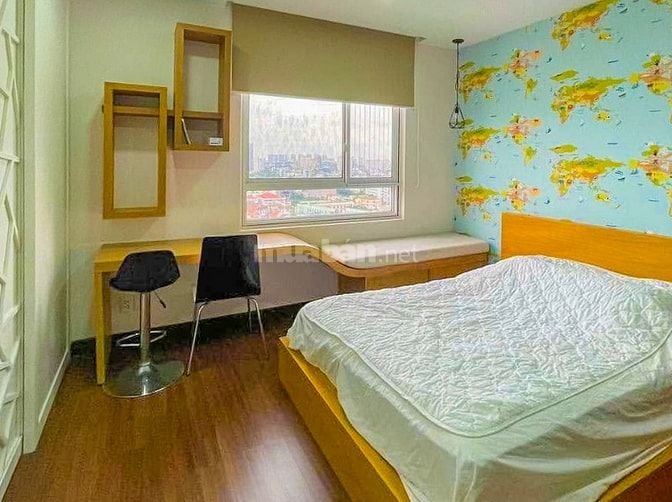 Bán Căn hộ tại Tropic Garden Thảo Điền view sông gồm 4 phòng ngủ 200m2