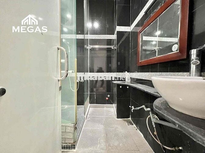 CHO THUÊ CĂN DUPLEX CỬA SỔ, SIÊU RỘNG 42m2 - Ngay CƯ XÁ ĐÔ THÀNH Q3