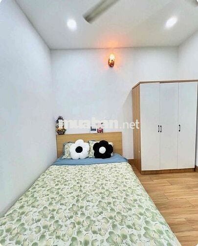 STUDIO FULL NỘI THẤT CỬA SỔ GIẾNG TRỜI CỰC THOÁNG MÁT RỘNG RÃI