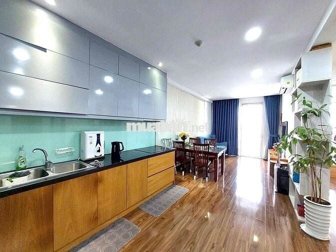 Cho thuê căn hộ 2PN 1WC. chung cư The Botanica. Phường 2 Tân Bình