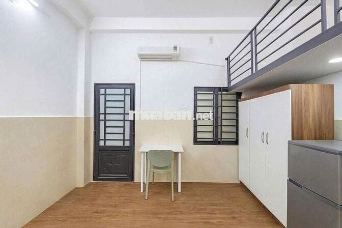 CĂN HỘ DUPLEX NHỎ XINH NGAY ĐH HUTECH, GTVT-BAN CÔNG RIÊNG- FULL NT