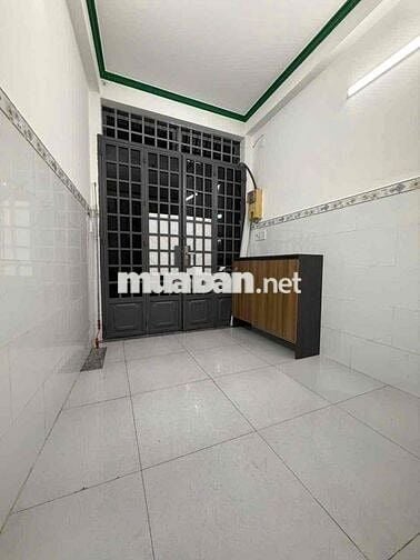 Nhà nguyên căn 2 phòng ngủ 2wc full nội thất ngay trung tâm Bình Thanh