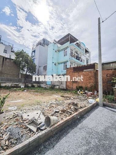 BÁN LÔ ĐẤT HXH SÁT MẶT TIỀN, ĐẤT NGANG HƠN 10M, TIỆN XÂY MỚI SIÊU PHẨM