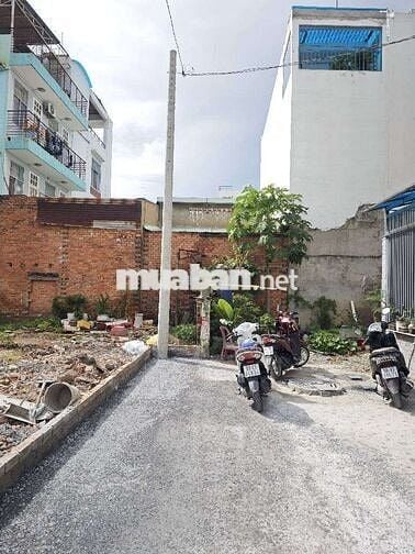 BÁN LÔ ĐẤT HXH SÁT MẶT TIỀN, ĐẤT NGANG HƠN 10M, TIỆN XÂY MỚI SIÊU PHẨM