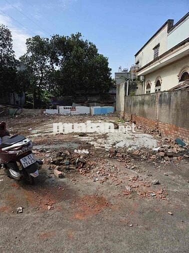 Lô ĐẤT SỔ HỒNG RIÊNG DT 65,9m2 sát ktx B ĐHQG phường Đông Hoà TPHCM