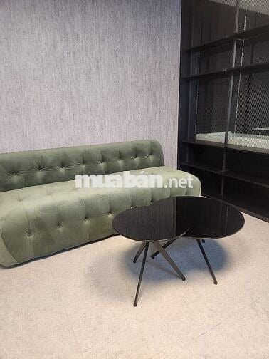 Cho thuê lại văn phòng nội thất mới tinh ở Nguyễn Văn Cừ, Long Biên