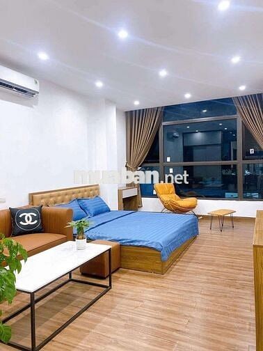 Cho thuê căn hộ đẹp mặt phố Phan Kế Bính đầy đủ nội thất, dịch vụ