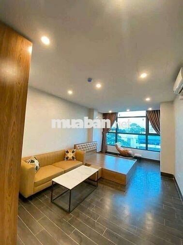 Cho thuê căn hộ đẹp mặt phố Phan Kế Bính đầy đủ nội thất, dịch vụ