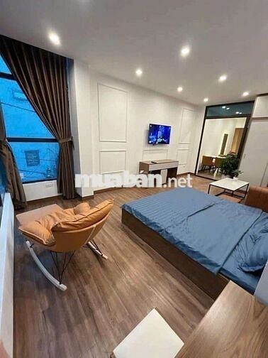 Cho thuê căn hộ đẹp mặt phố Phan Kế Bính đầy đủ nội thất, dịch vụ