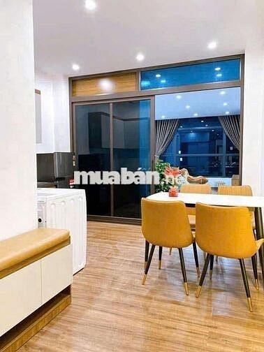 Cho thuê căn hộ đẹp mặt phố Phan Kế Bính đầy đủ nội thất, dịch vụ