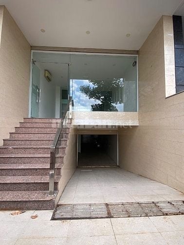 Chính chủ cho thuê nhà phố mặt tiền Ngô Thị Bì ( D4 cũ) KDC Himlam Q7