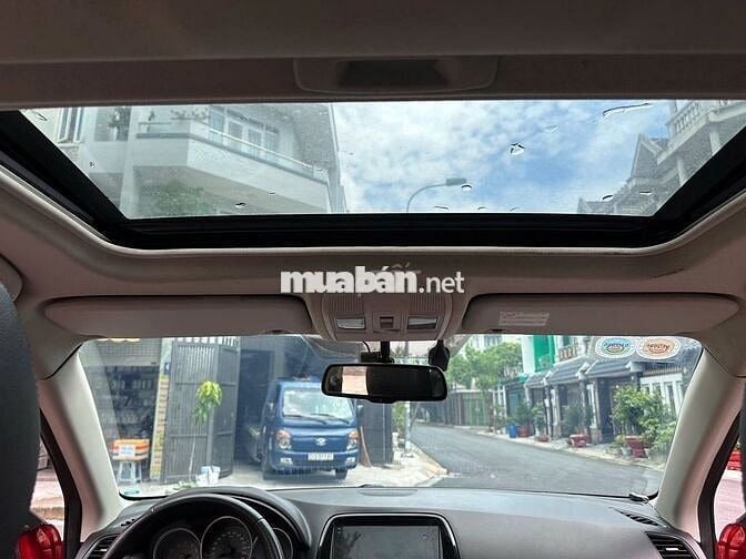 Mazda 2015  - 120000 km