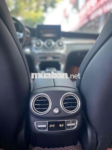 Mercedes Benz C Class 2016 C300 AMG - 110000 km