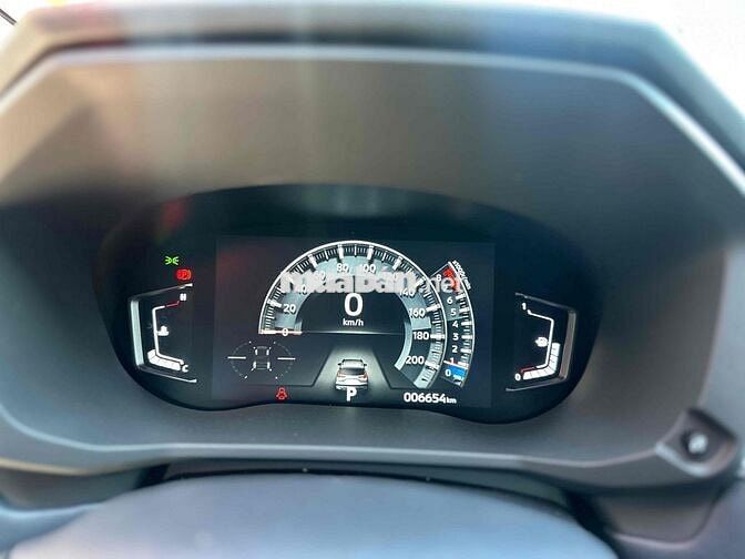 Mitsubishi Xpander Cross 2024 - 6700 km