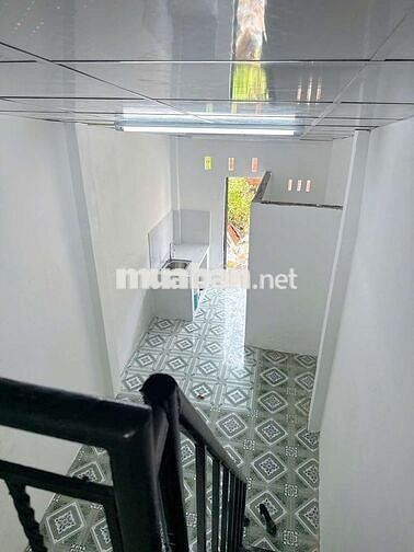 BÁN NHÀ 28,5M2 CÓ GÁC MỚI ĐẸP KẾ BÊN BẾN XE QUẬN 8 ĐƯONG TẠ QUANG BỬU