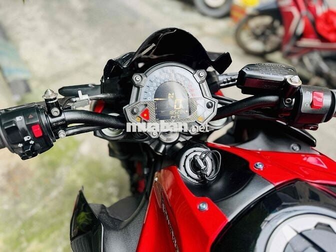 Kawasaki Z900 ABS 2018 Đỏ 18.200km