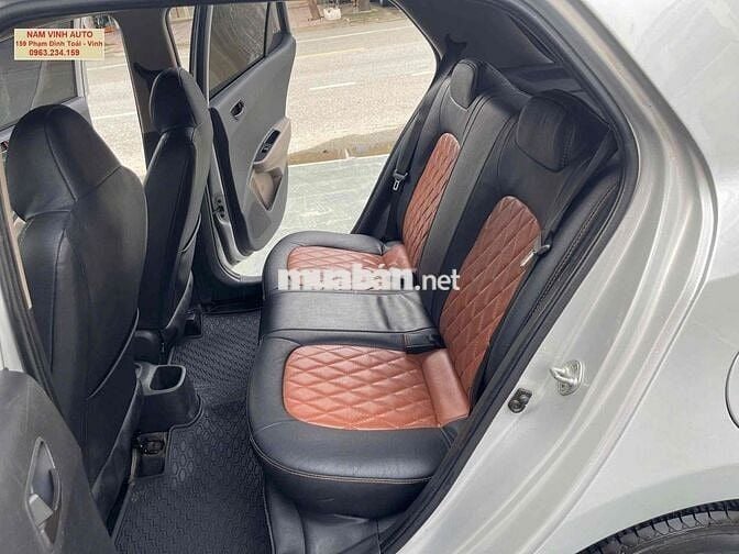 Hyundai Grand i10 2017 - chính chủ xe đẹp