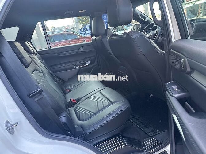 Ford Everest 2024 Titanium+ 2.0 AT 4x4 - 19000 km