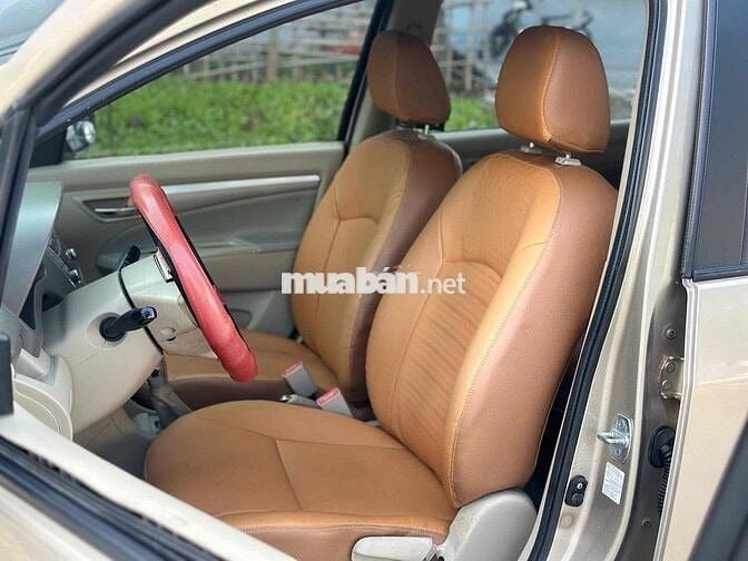 Suzuki Ertiga 2014 1.4L Vàng cát