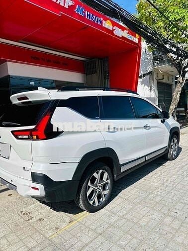 Mitsubishi Xpander Cross 2024 - 6700 km