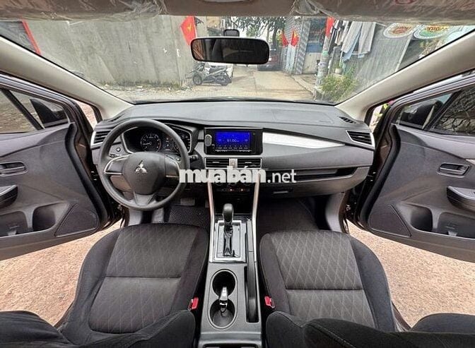 Mitsubishi Xpander 2022 AT mới leng keng
