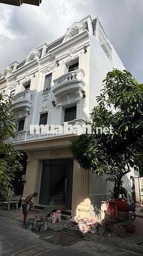 Bán nhà mới căn góc cạnh công viên VIP rất hiếm, 5m*11m 4 tầng