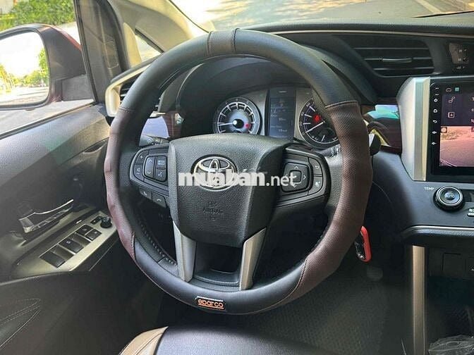 Toyota Innova 2019 Venturer - 10123 km