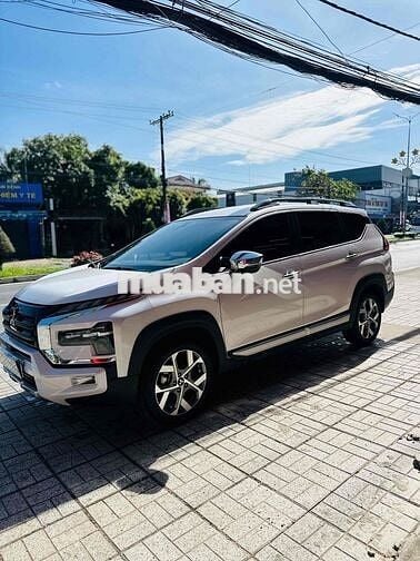 Mitsubishi Xpander Cross 2024 - 6700 km