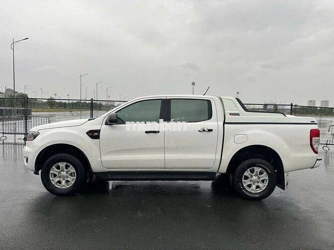 Ford Ranger XLS 2.2MT 2019 1 chủ từ mới