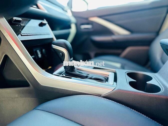 Mitsubishi Xpander Cross 2024 - 6700 km