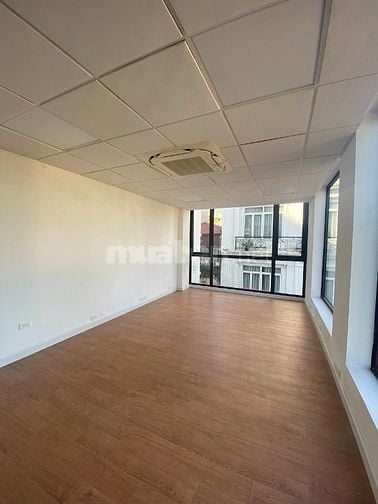 CHO THUÊ NHÀ NGUYÊN CĂN MẶT ĐƯỜNG - 5 TẦNG - 31M2 - CÓ THANG MÁY