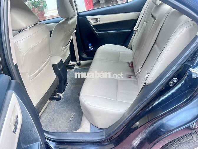 Toyota Corolla Altis Đen