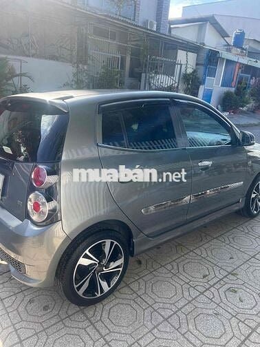 Kia Morning 2011 Trắng 5 chỗ