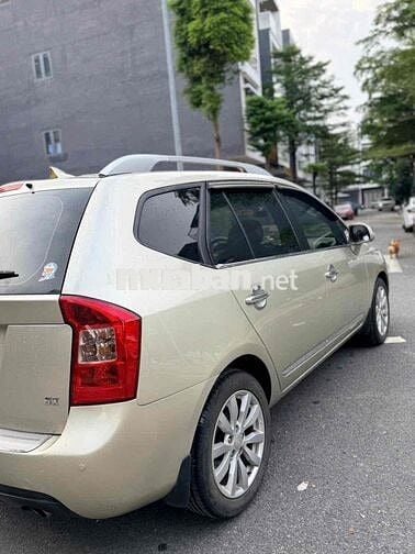 Kia Carens 2012 AT