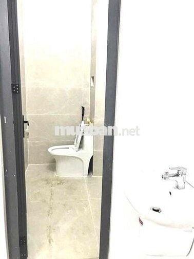 Cho Thuê Nhà Mới 250m2 Gần Nhà Thờ Dĩ An - Đông Hoà - Dĩ An