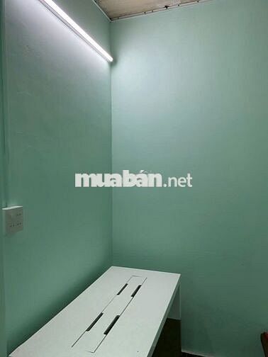 Cho thuê mặt bằng góc đường 2-4 và đường Đặng tất