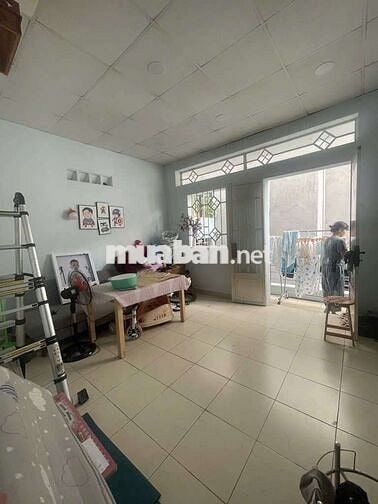 BÁN NHÀ 1 LẦU 3PN 4,1X11 ĐƯONG VÕ THỊ NHỜ SÁT KDC NAM LONG SỔ RIÊNG