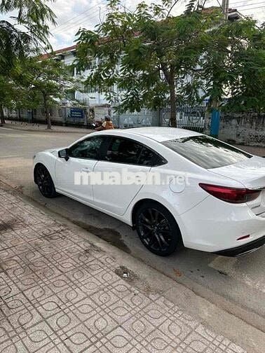 Mazda Mazda 6 2018 2.0 Premium xe cực mới