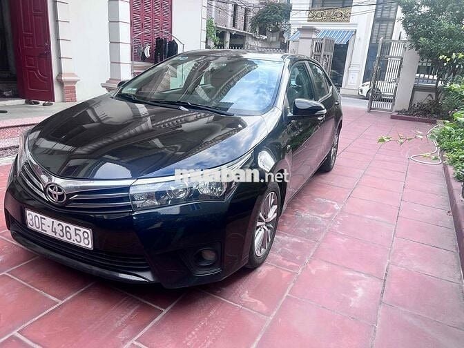 Toyota Corolla Altis Đen