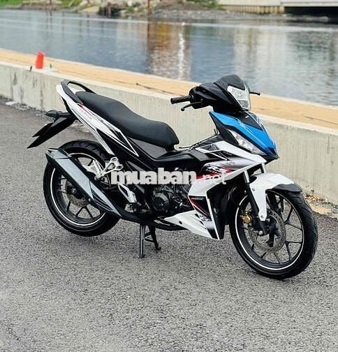 Honda Winner v1 Xanh trắng đen