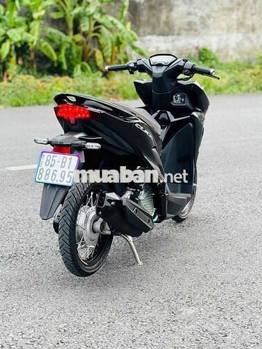 Honda Vario 125cc Đen 10.000 km 9 chủ ký
