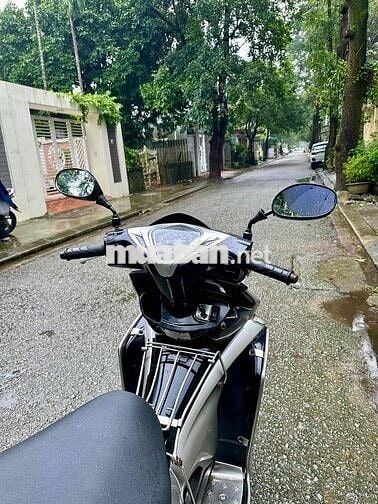 AB 2012 xe đẹp máy êm ***