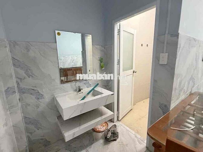 Q.12 NGUYỄN VĂN QUÁ - GIÁP TÂN BÌNH - HẺM OTO VÀO NHÀ - NHỈNH 4TỶ